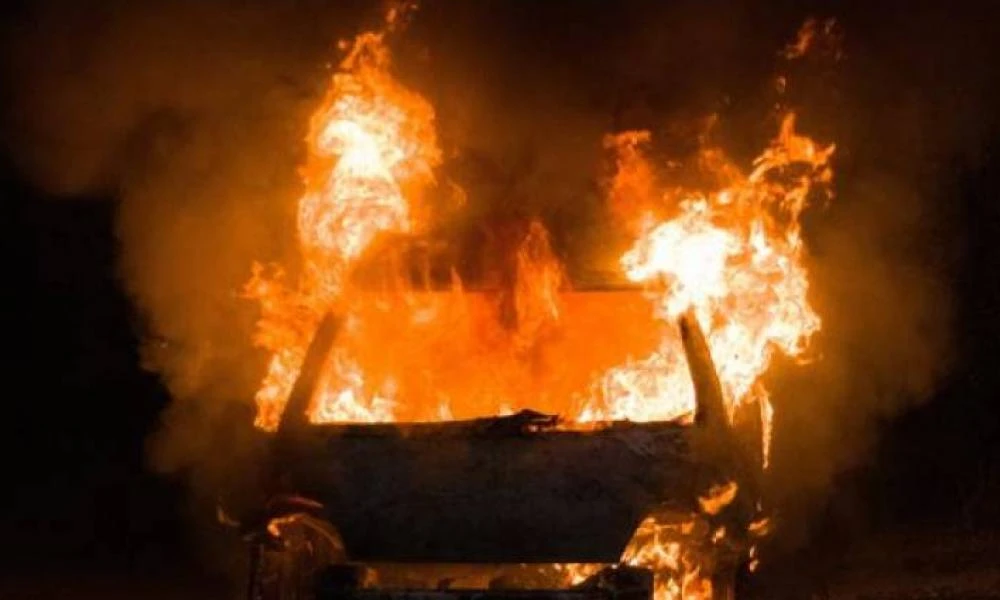 Σοκ στο Πήλιο: Απανθρακωμένη σορός ανασύρθηκε από αυτοκίνητο μετά την κατάσβεση φωτιάς